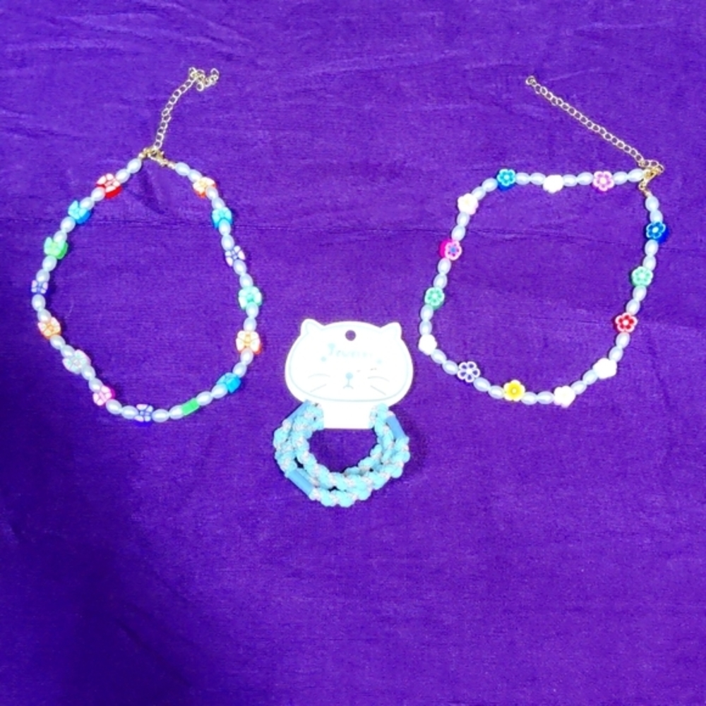 🔥NEW 2 sets/$12🔥 Tornito Heshi Bead Choker + 2 fabric elastic ponytail holders